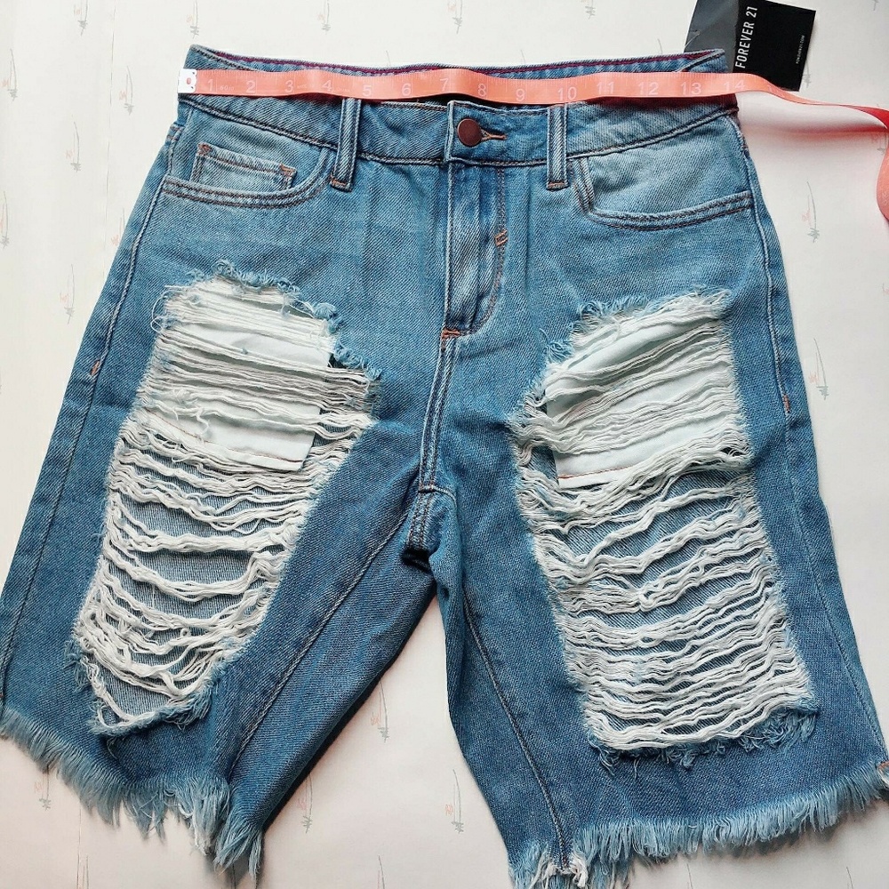 Forever 21, Above the knee shorts rip destroyed
